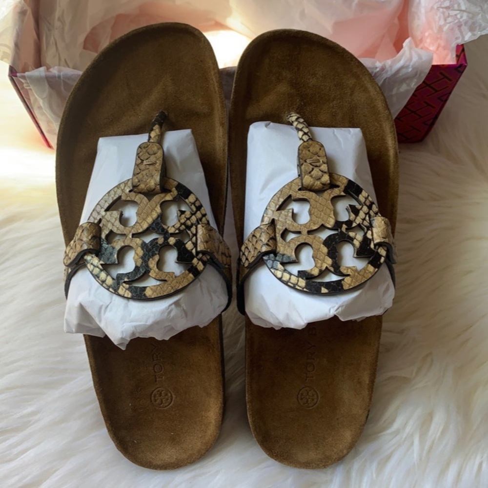 New 🔥 Tory Burch Miller Cloud Sandals